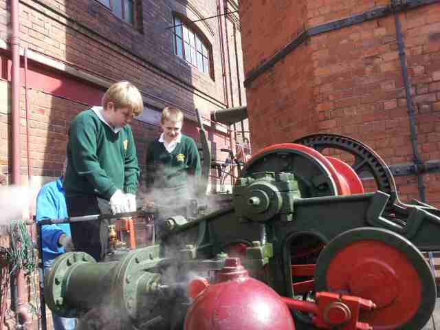 Abbotsholme School Year-6 pupils experience the joys of steam power