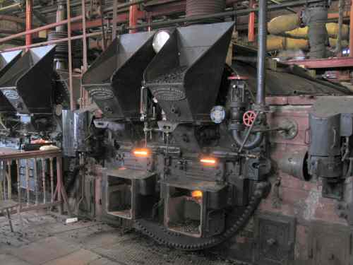 Automatic stokers (line shafting, hoppers and feed mechanism)